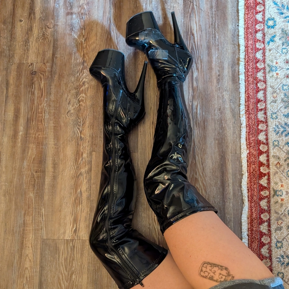 *Used* Black Patent Leather Thigh-High Boots